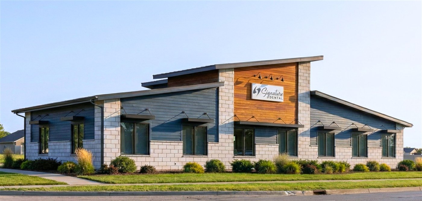 Signature Dental office exterior in Bay City, Michigan